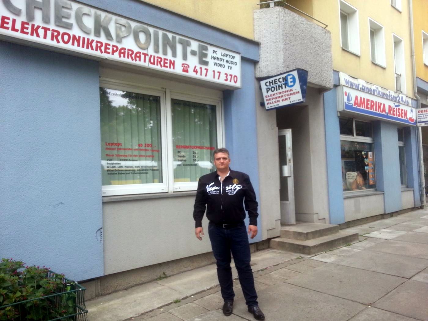 Ladengeschäft Checkpoint-E Elektronikreparaturen, Danziger Straße 78a